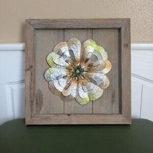 Rustic metal flower wall hanging